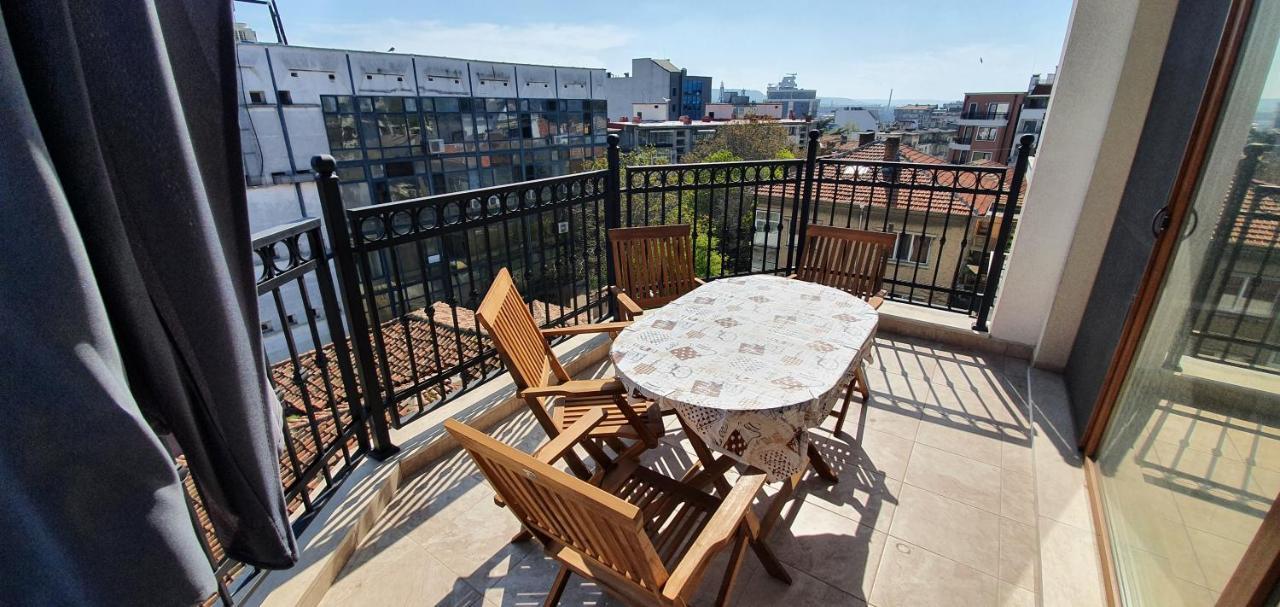 Central Lux Apartment Варна Экстерьер фото