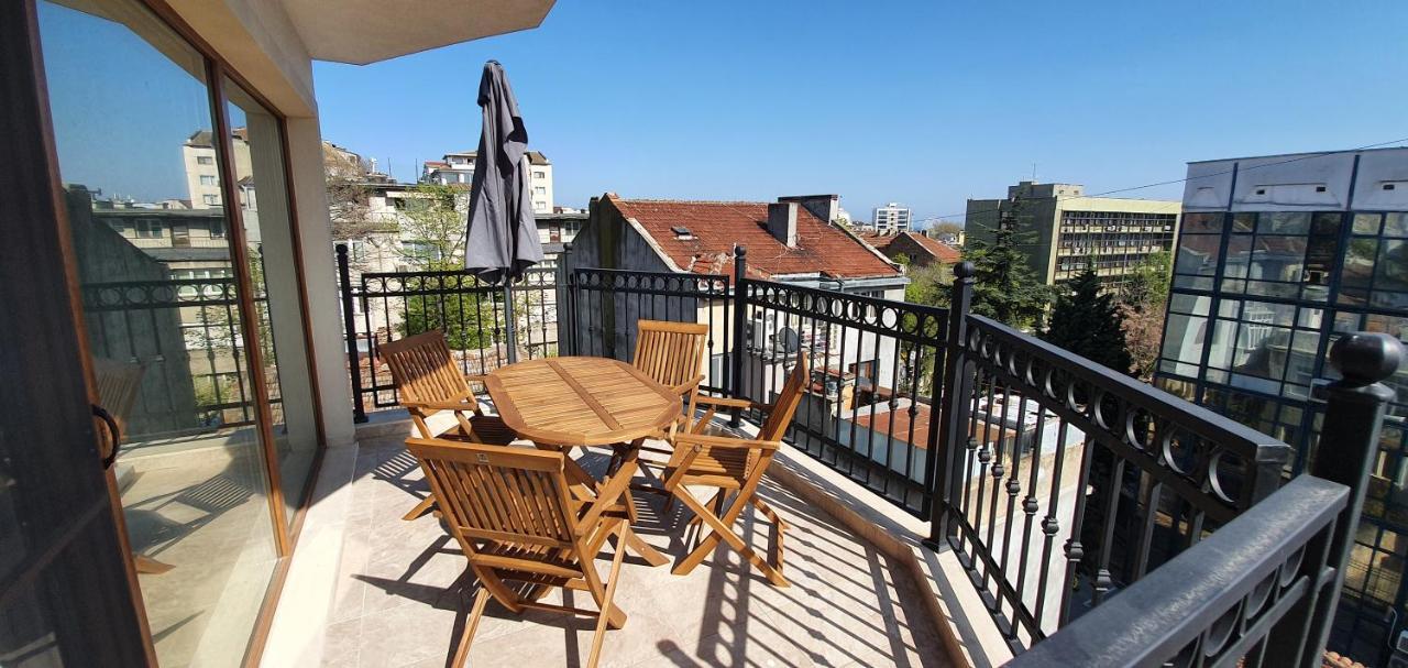 Central Lux Apartment Варна Экстерьер фото