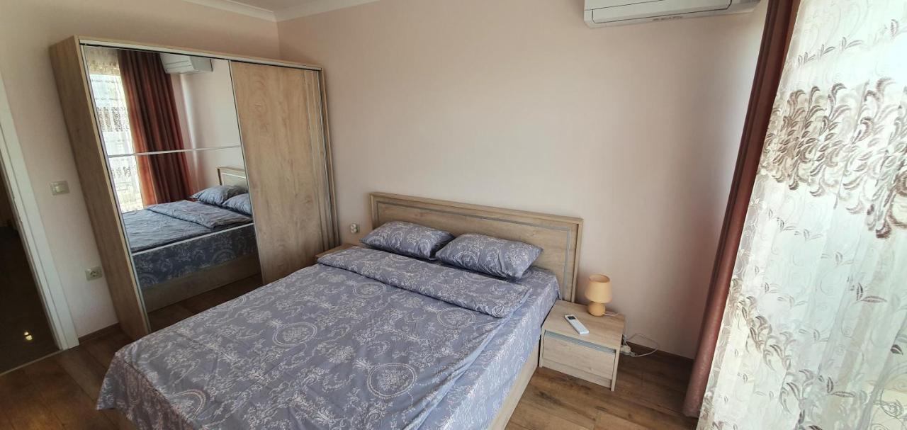 Central Lux Apartment Варна Экстерьер фото