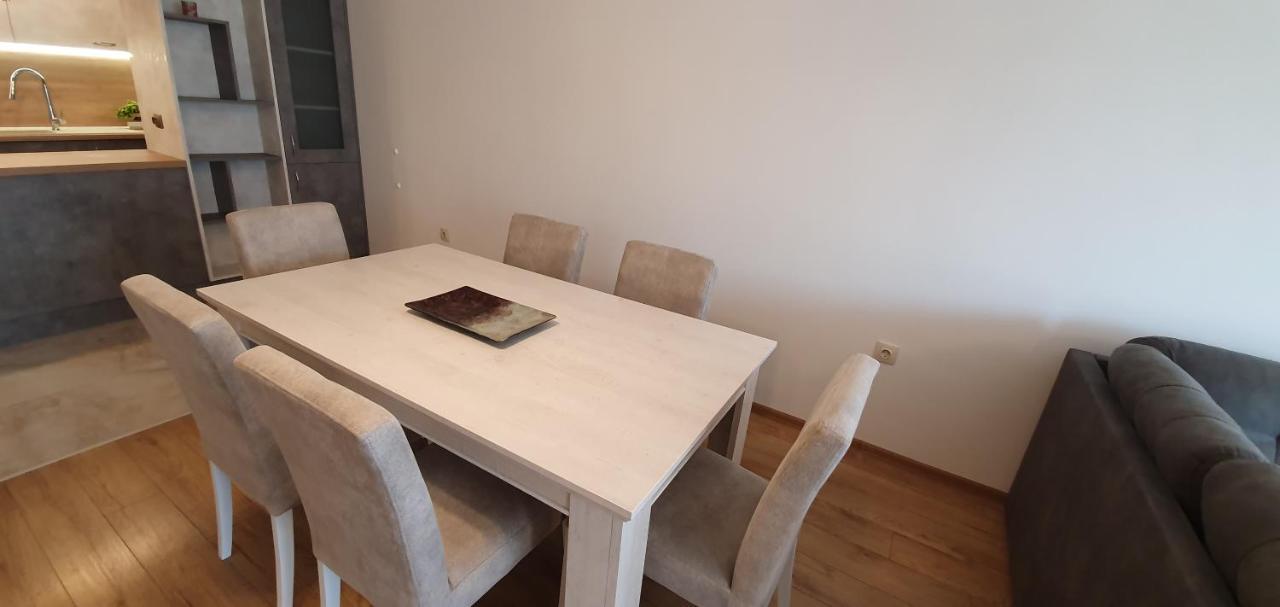 Central Lux Apartment Варна Экстерьер фото