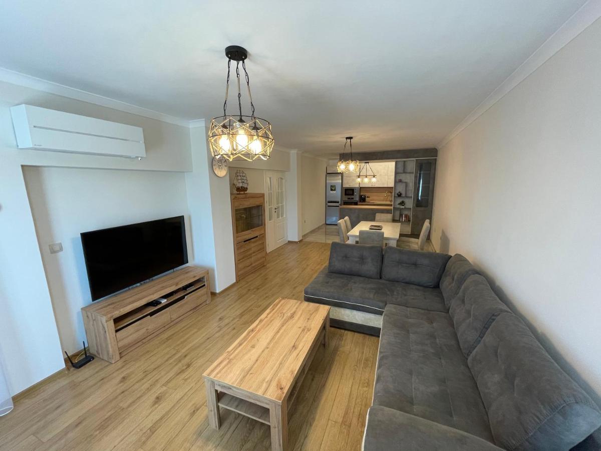 Central Lux Apartment Варна Экстерьер фото
